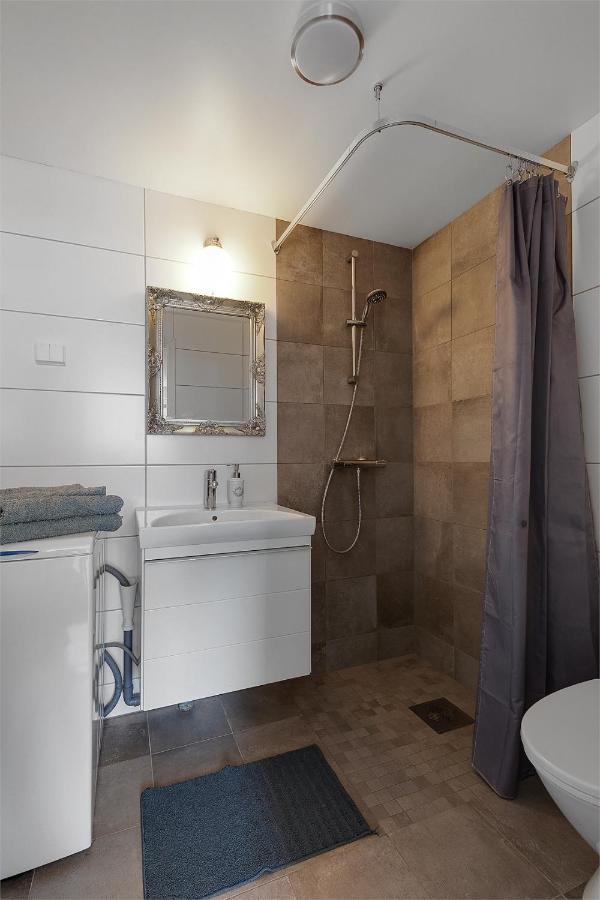 Ferienwohnung Tangen Kungshamn Exterior foto